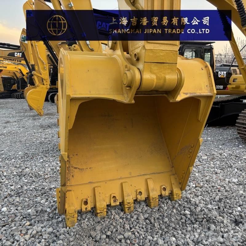 Komatsu PC 450 Bageri guseničari
