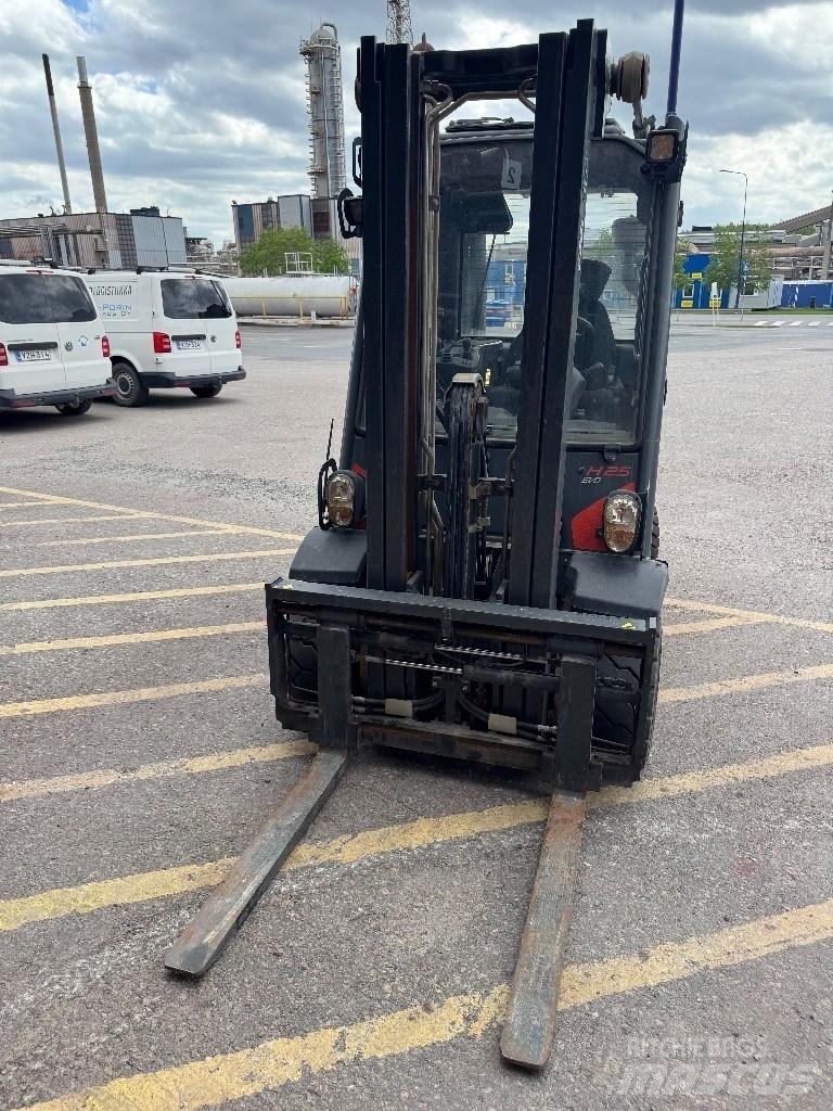 Linde H25D-02 Dizelski viljuškari