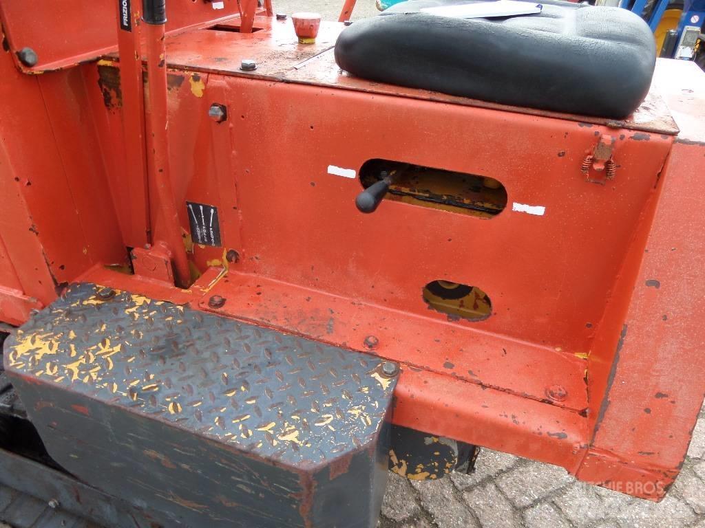 Garbin TZC28 Rovokopači freze za kanale Trenčeri