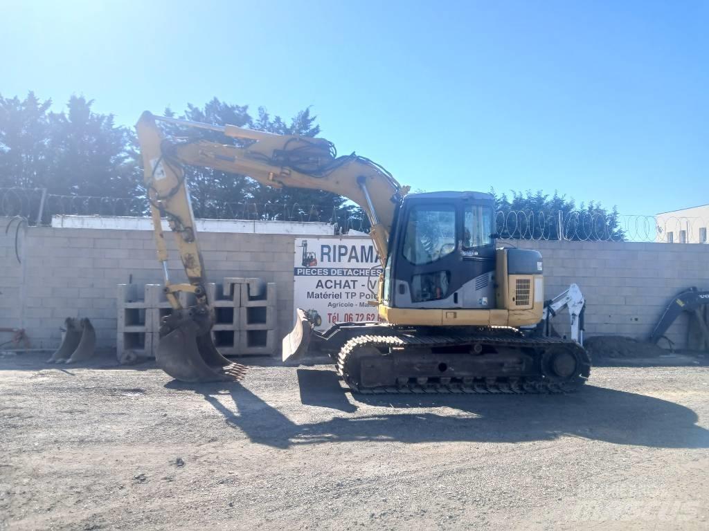 Komatsu PC 128 US Bageri guseničari