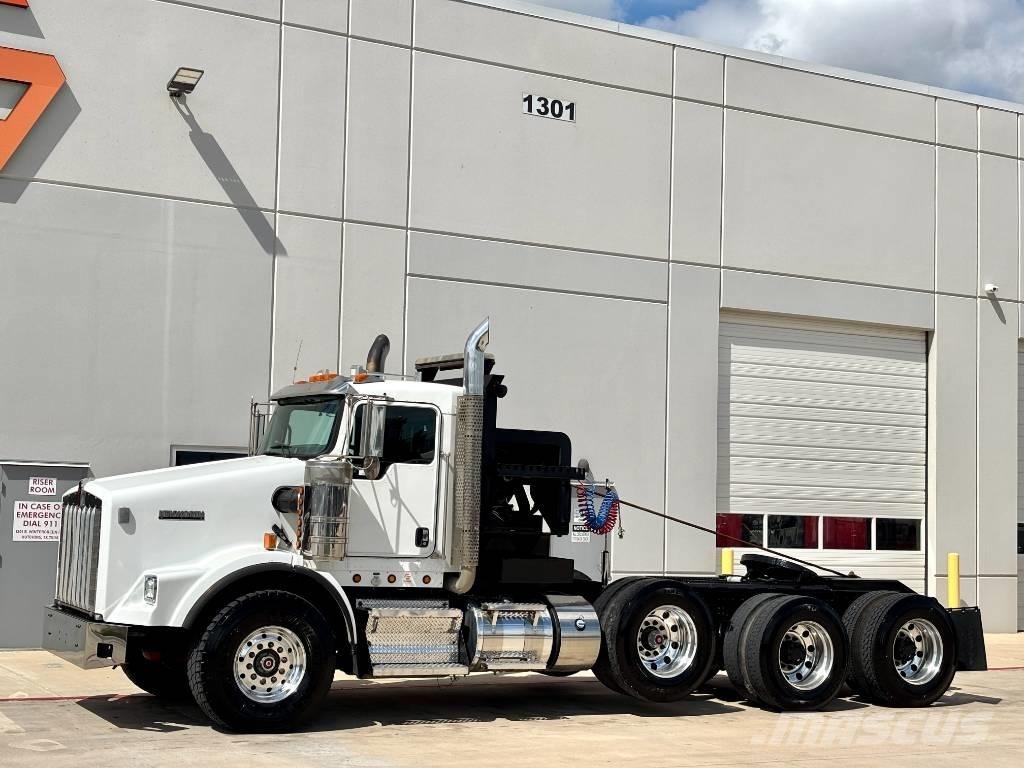 Kenworth T 800 Šleperi za vozila