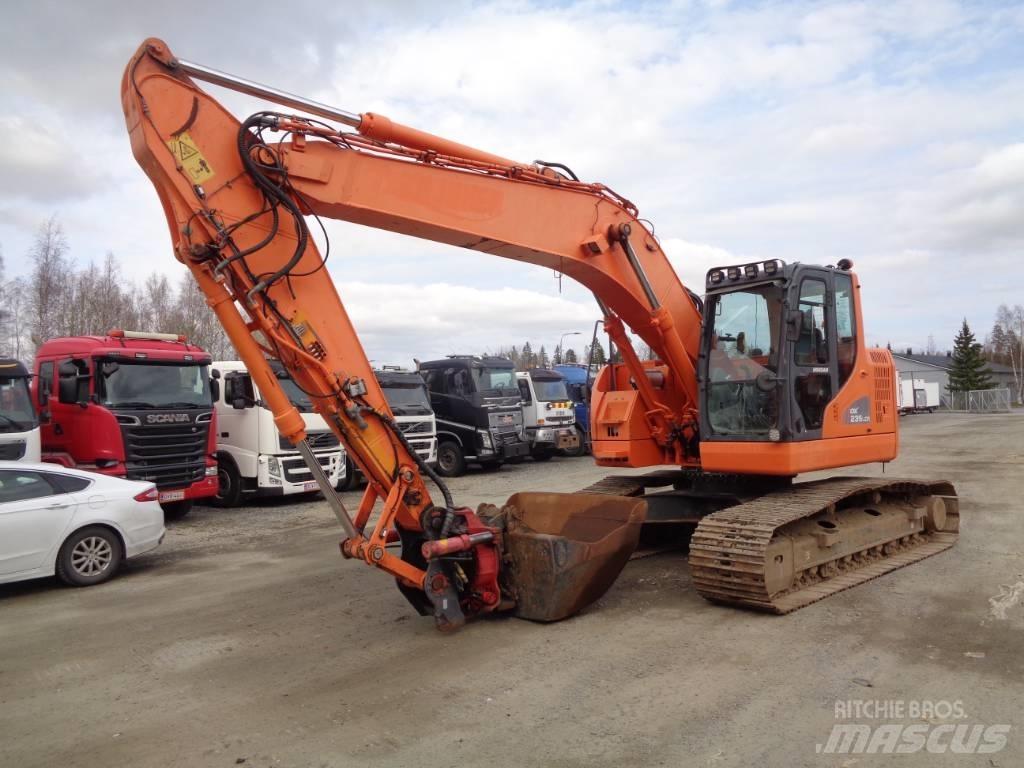 Doosan 235 LCR Bageri guseničari