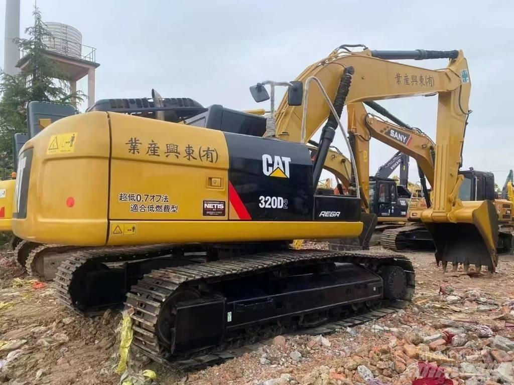CAT CAT320D Bageri guseničari