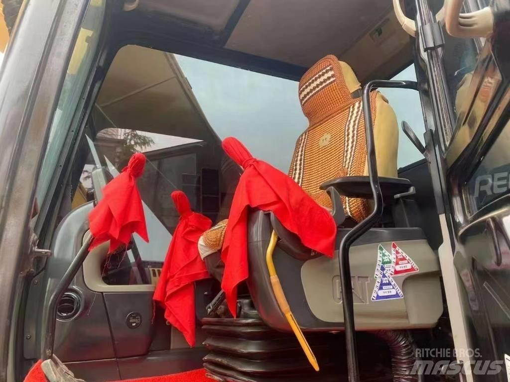 CAT CAT320D Bageri guseničari