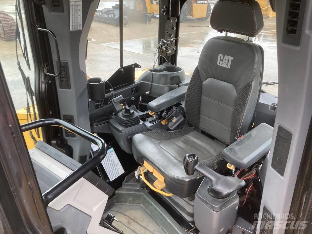 CAT D 6 LGP Buldožeri guseničari