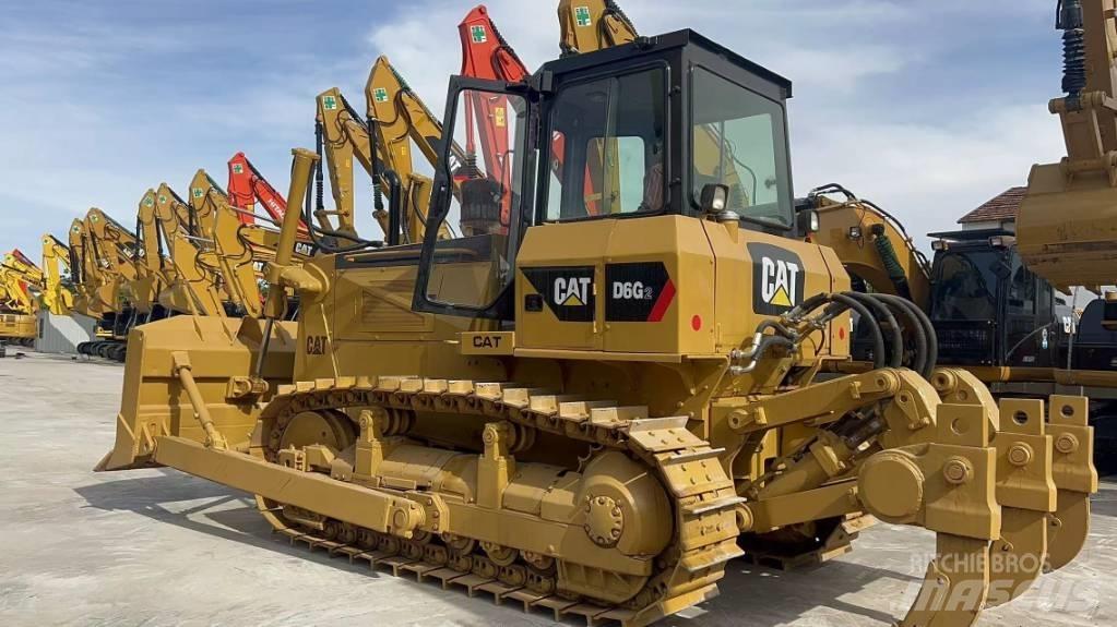 CAT D 6 G LGP II Buldožeri guseničari