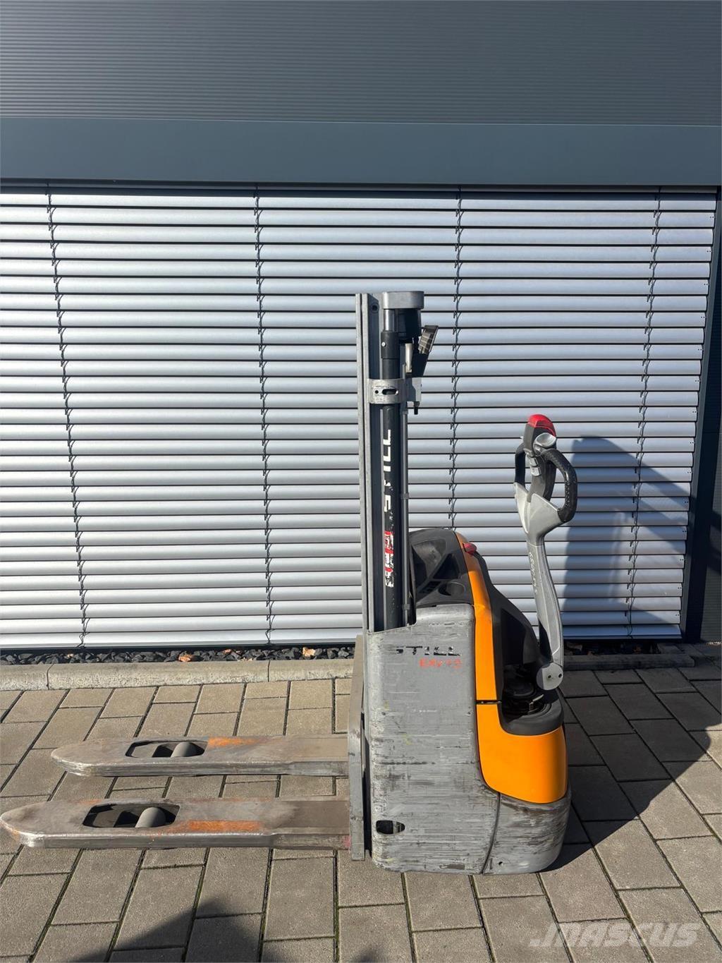 Still EXV12 Samopogonski ručni viljuškari