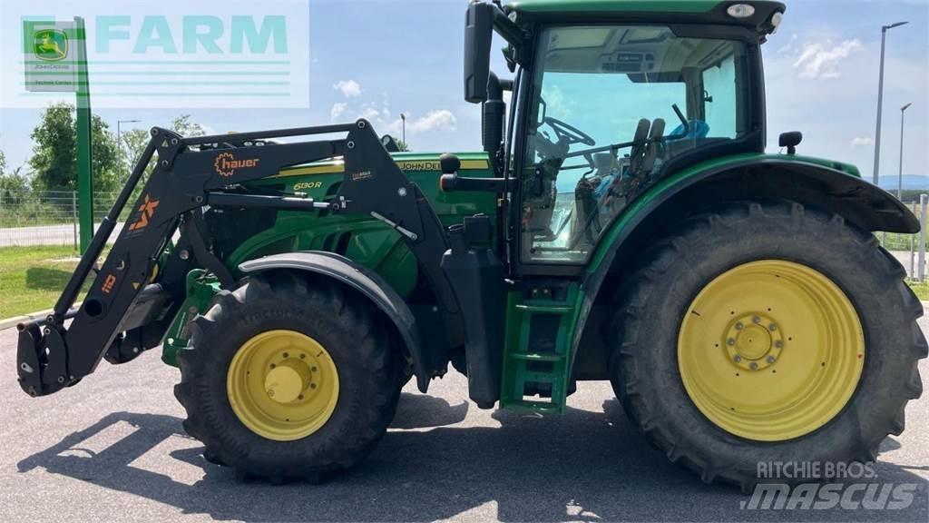 John Deere 6130R Traktori