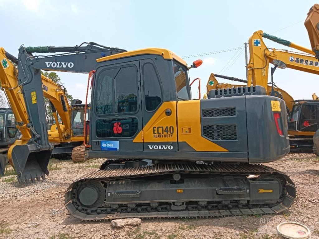 Volvo EC 140 Midi bageri 7t – 12t