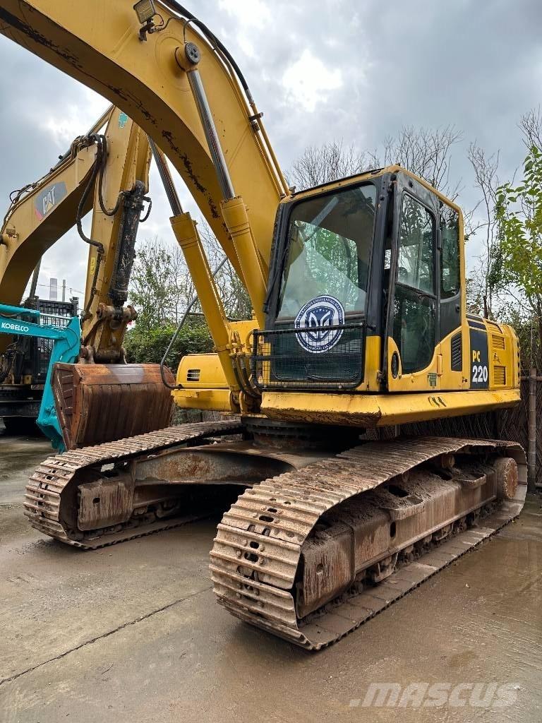 Komatsu PC 220-8 Bageri guseničari
