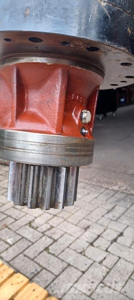 Valmet 911 . 1 Harversteri