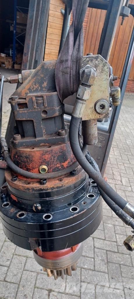 Valmet 911 . 1 Harversteri
