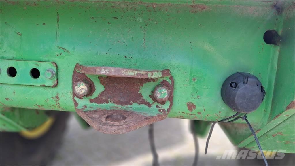 John Deere 3400 Teleskopski viljuškari