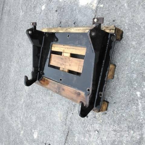 JCB INTERFACE Ostala oprema i komponente