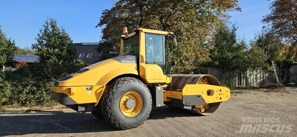 Volvo SD 135 B Valjci sa jednim bubnjem