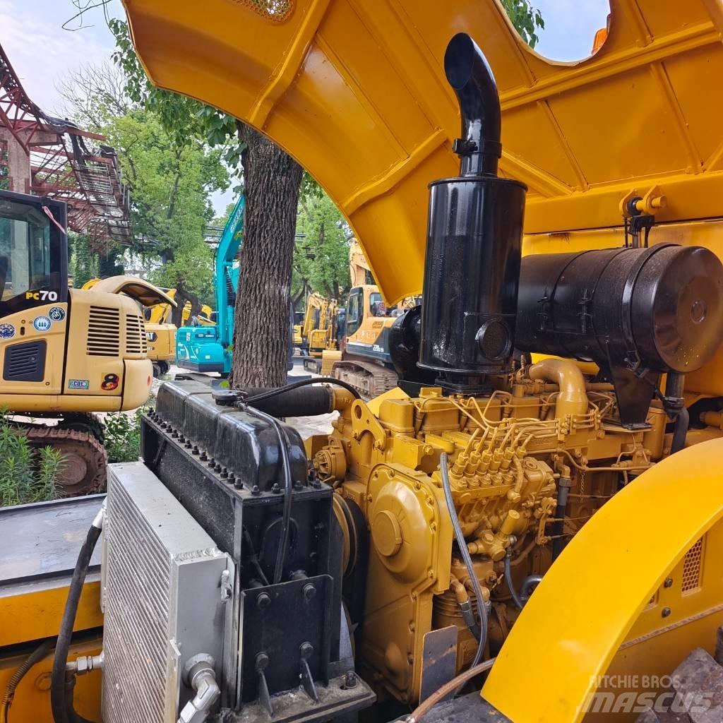 XCMG XS 223 J Valjci sa jednim bubnjem