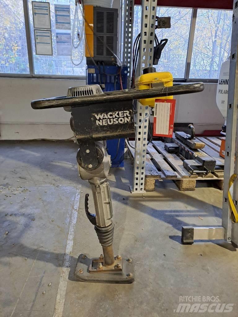 Wacker Neuson BS30 Vibro nabijači