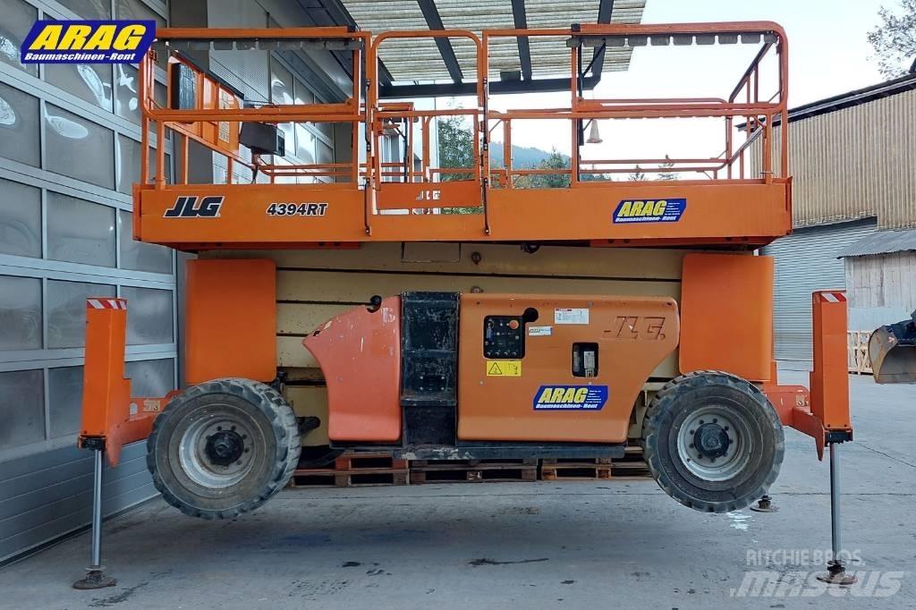 JLG 4394RT, 4x4 Makazaste platforme