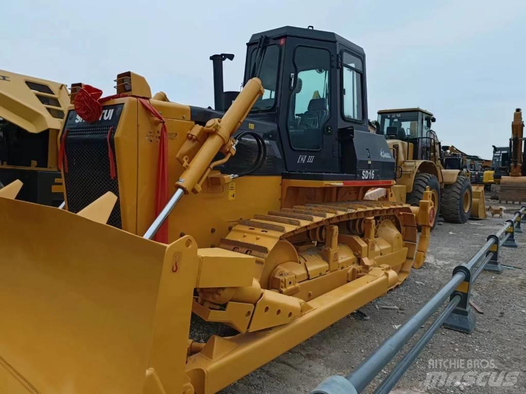 Shantui D16 Buldožeri guseničari
