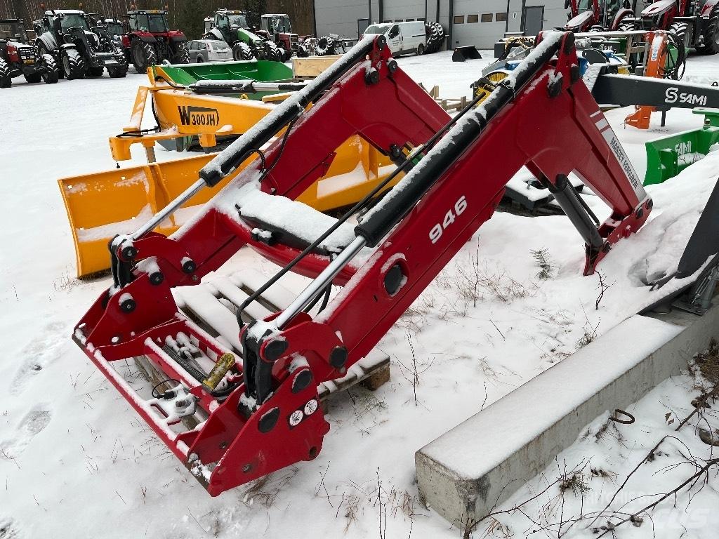 Massey Ferguson 945 Prednji utovarivači i bageri