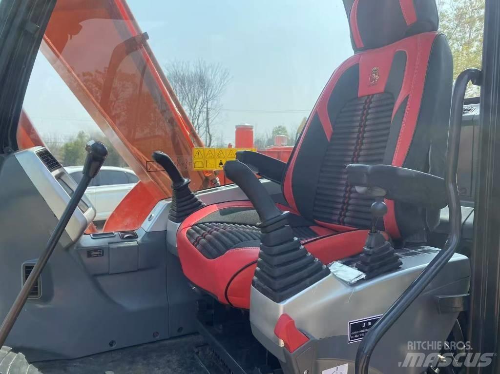 Doosan DX 75-9 C Midi bageri 7t – 12t