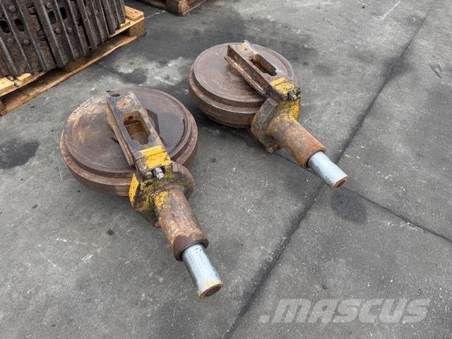 Liebherr R 900 IDLER Gusenice za građevinarstvo