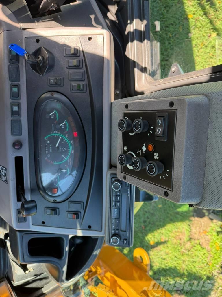 CASE 590 SM Rovokopači