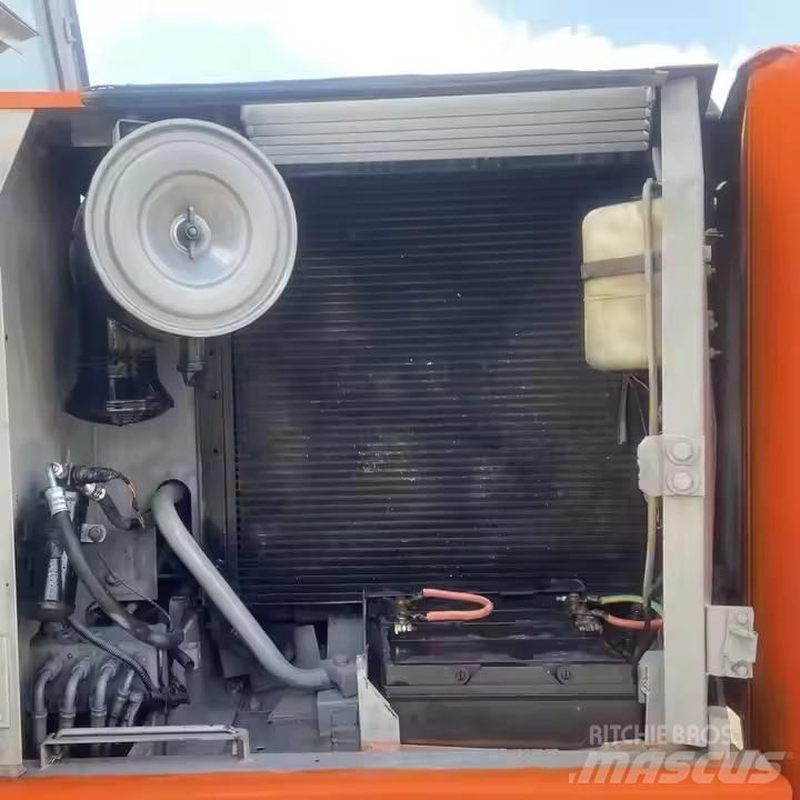 Hitachi EX120-5 Bageri guseničari