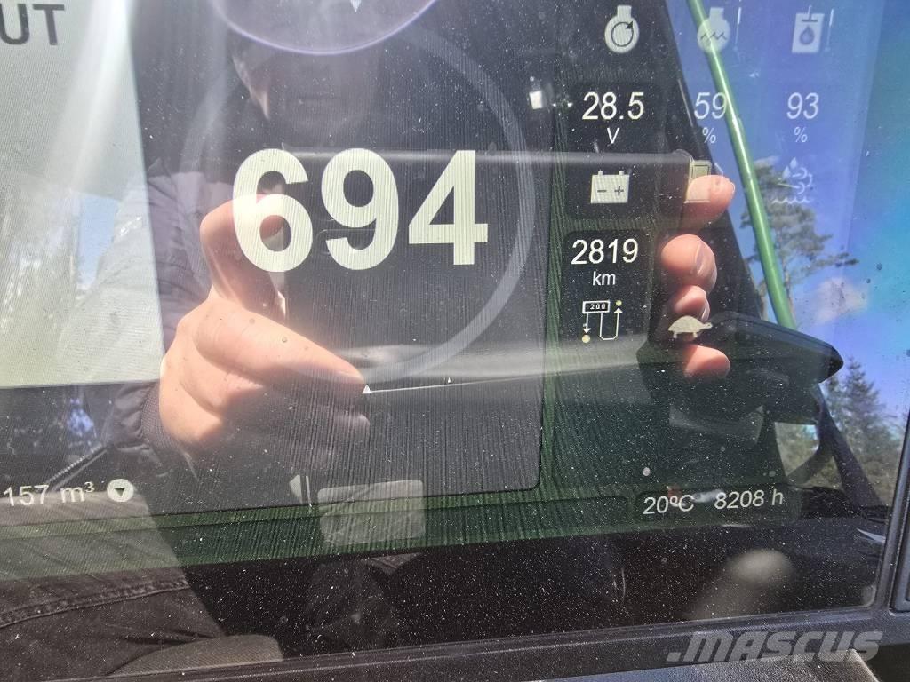 John Deere 1270G Harversteri