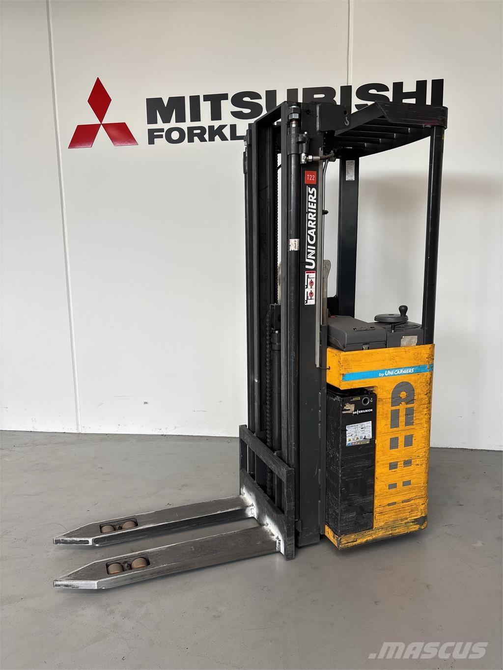 Atlet A160 Samopogonski ručni viljuškari