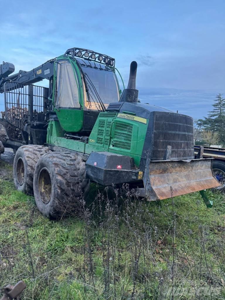John Deere 1510G Forvarderi