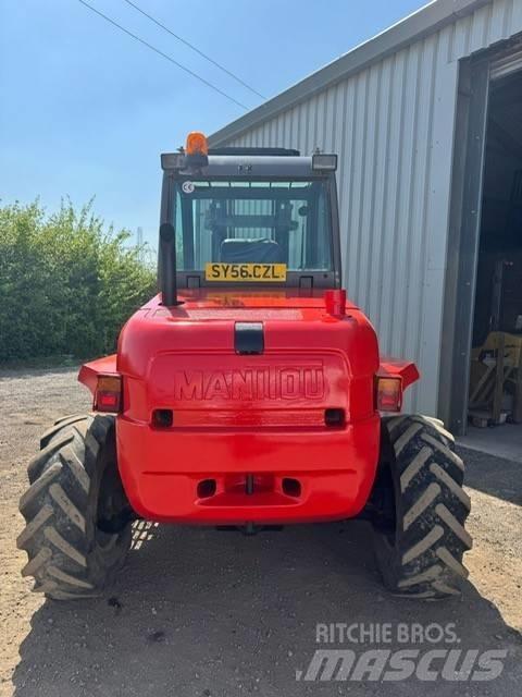 Manitou M 26.4 Vanterenski viljuškar