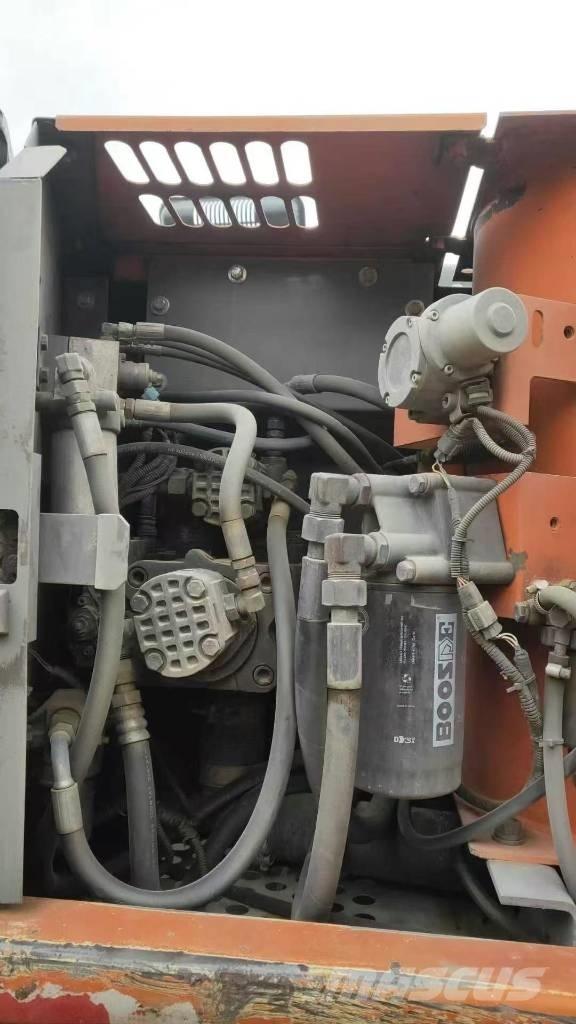Hitachi ZX130W Bageri točkaši