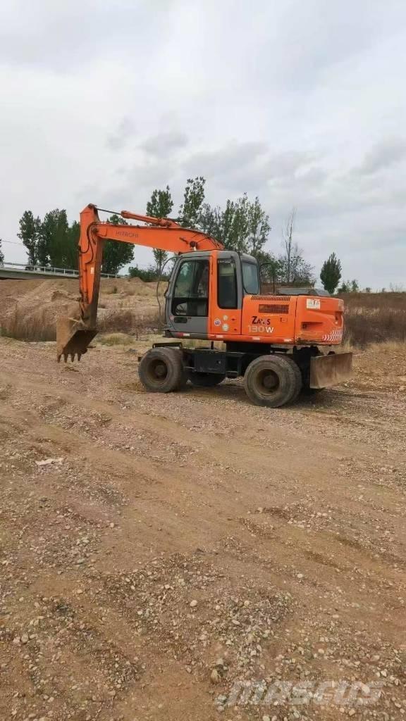 Hitachi ZX130W Bageri točkaši