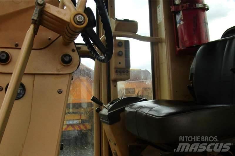 CAT 140H Grejderi