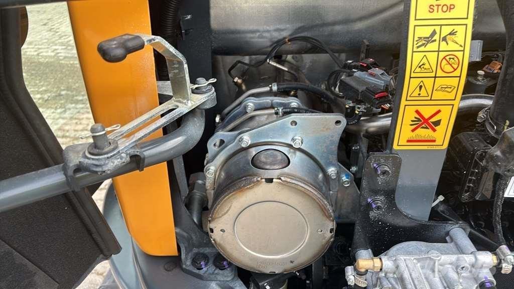 Hyundai HX 48AZ Polovni specijalni bageri