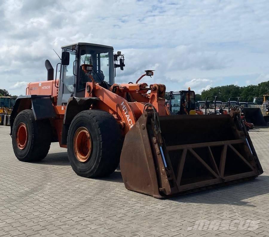 Hitachi LX 210 E Utovarivači na točkove