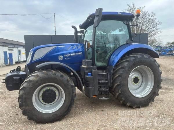 New Holland T7.225 Traktori