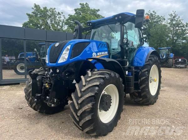 New Holland T7.260 Traktori