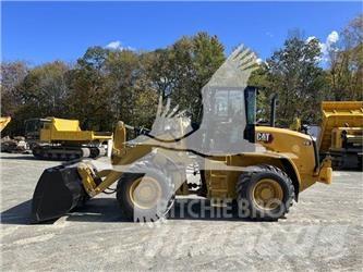 CAT 910 Utovarivači na točkove
