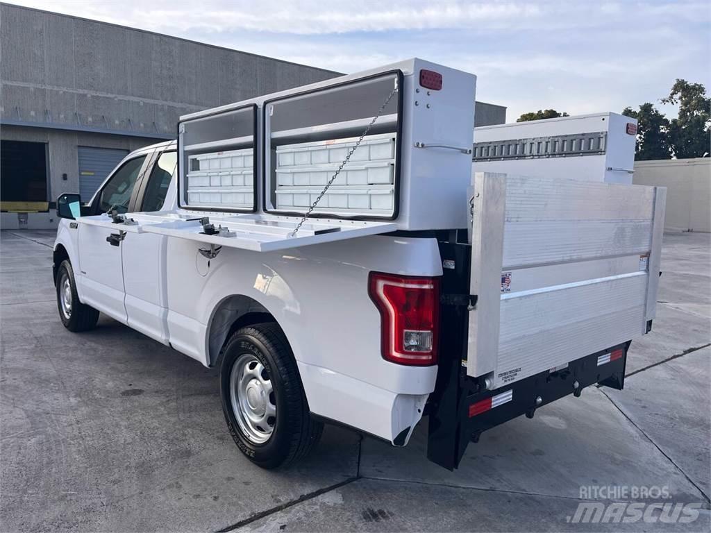 Ford F-150 Pik up kamioni