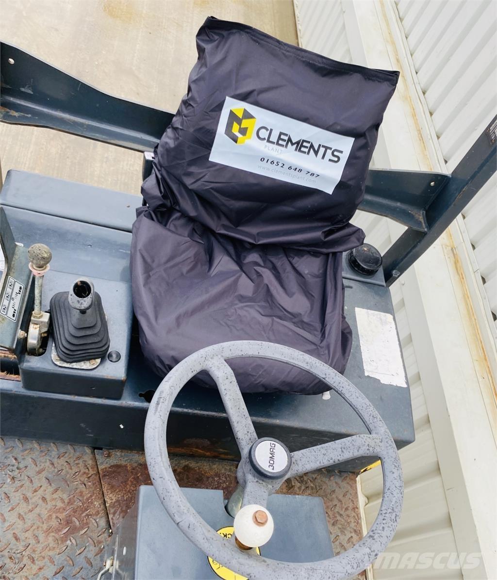 Bomag BW135AD Valjci sa duplim bubnjem