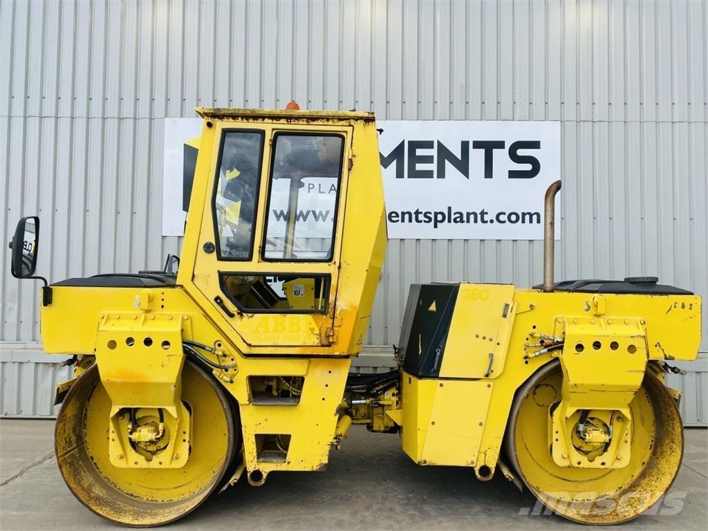 Bomag BW161AD-2 Valjci sa duplim bubnjem