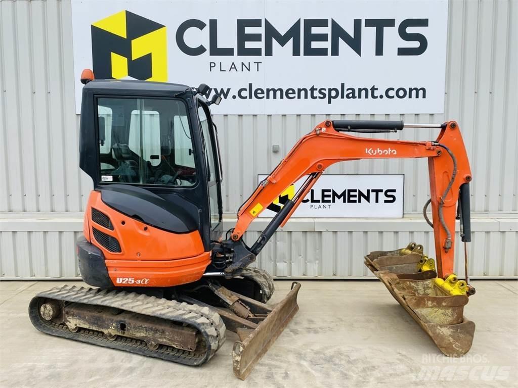 Kubota U25-3EU Mini bageri < 7t
