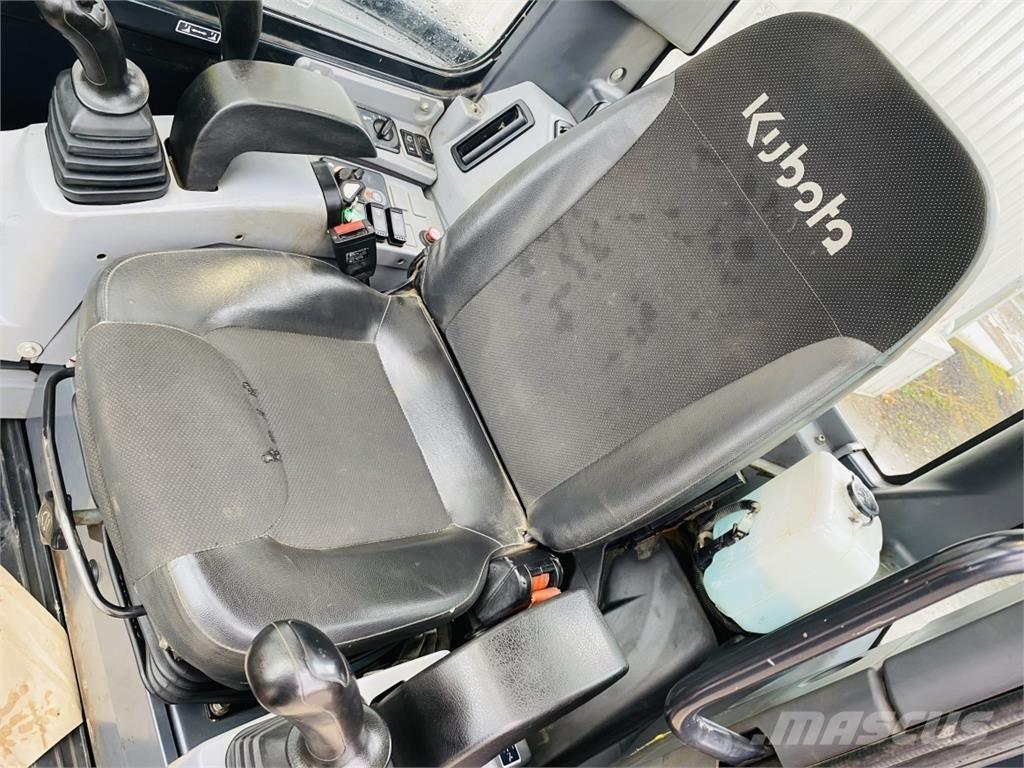 Kubota U48-4 Midi bageri 7t – 12t