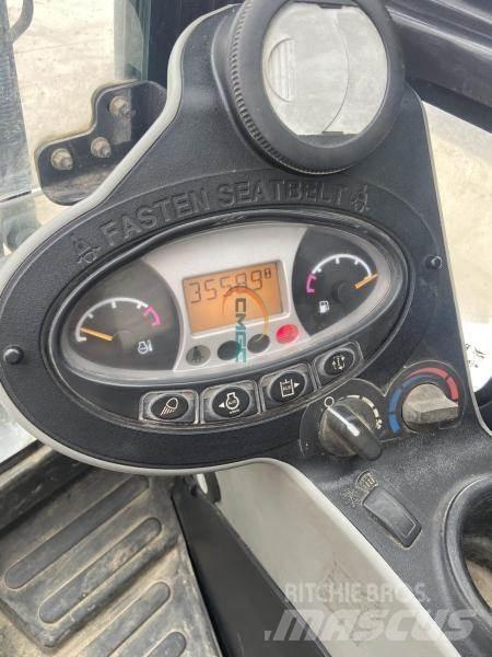 Bobcat E 26 Bageri točkaši