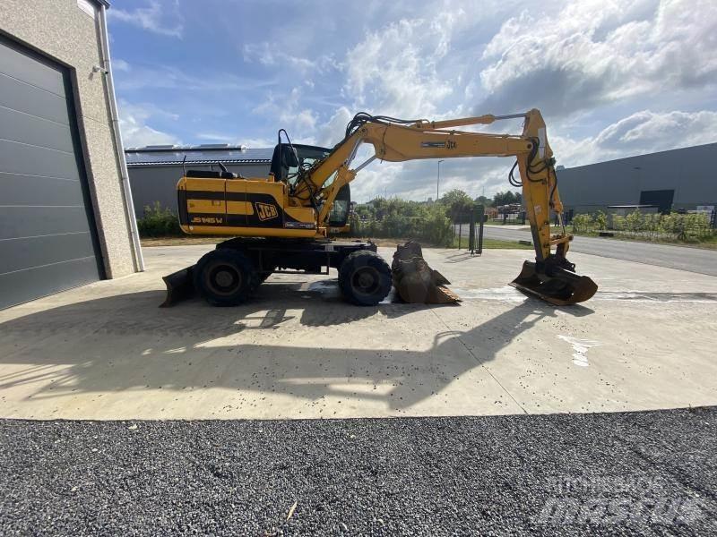 JCB JS145W Bageri točkaši