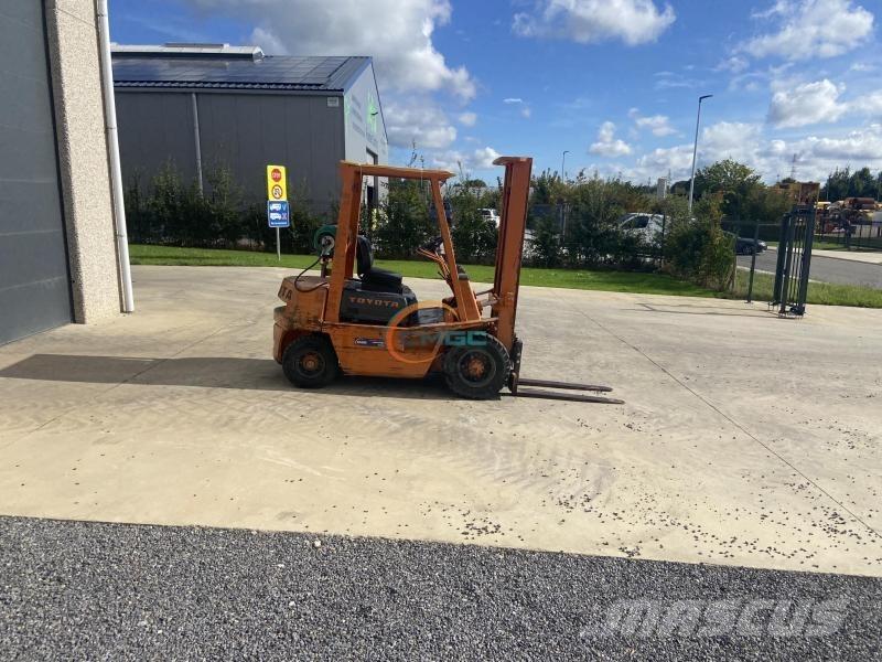 Toyota 3FG20 Teleskopski viljuškari