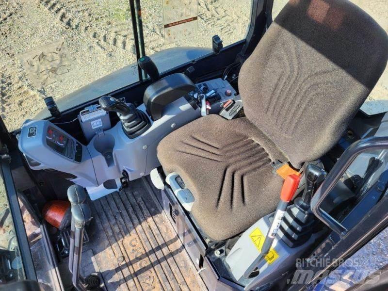 Kubota U27-4 Mini bageri < 7t