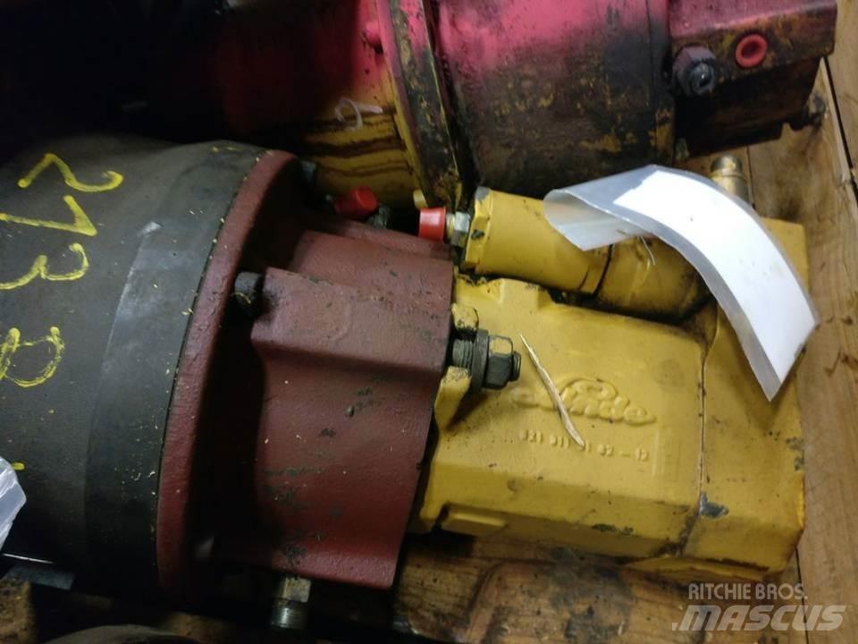 CAT 213B Hidraulika